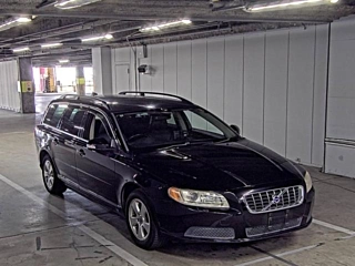 VOLVO V70 2008