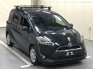 TOYOTA SIENTA 2017