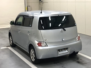 TOYOTA BB 2008