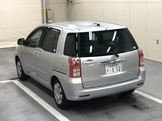 TOYOTA RAUM 2008