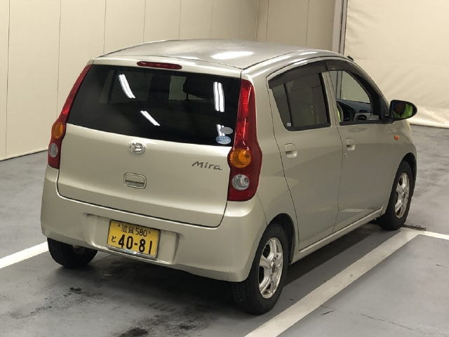 DAIHATSU MIRA E S 2009