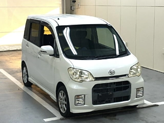 DAIHATSU TANTO EXE 2011
