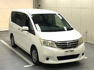 NISSAN SERENA 2011