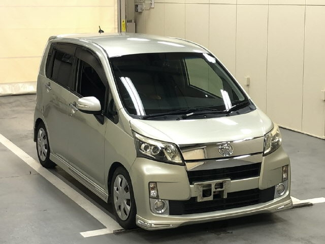 DAIHATSU MOVE 2013
