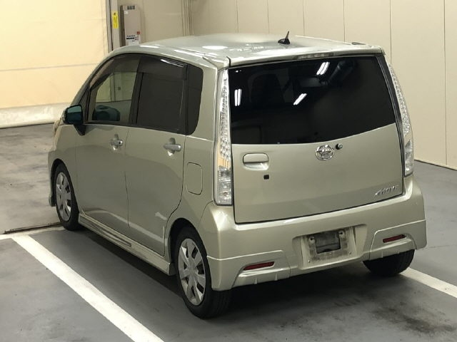 DAIHATSU MOVE 2013