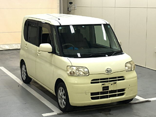 DAIHATSU TANTO 2009