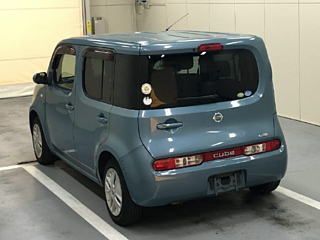 NISSAN CUBE 2011
