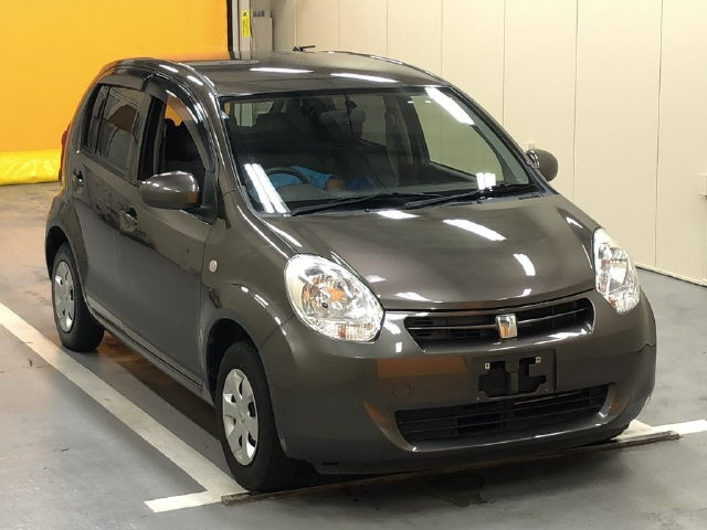 TOYOTA PASSO 2013