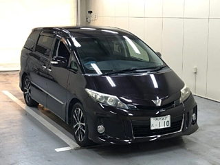 TOYOTA ESTIMA 2013