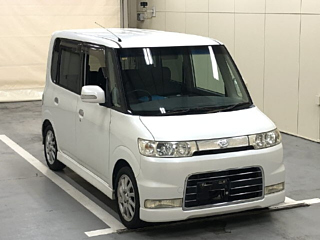 DAIHATSU TANTO 2007