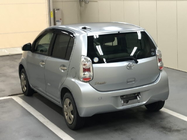TOYOTA PASSO 2010