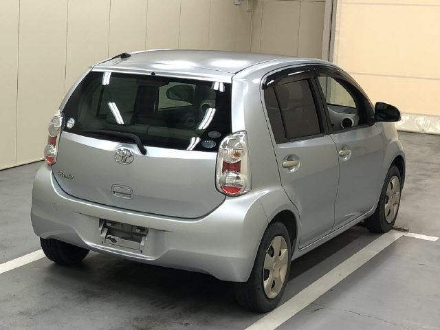 TOYOTA PASSO 2010