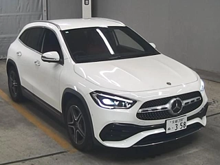 MERCEDES BENZ GLA CLASS 2021
