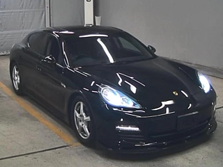 PORSCHE PANAMERA 2013