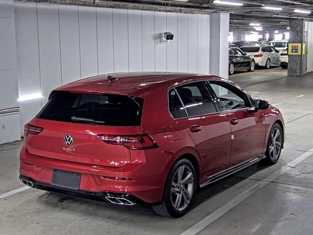 VOLKSWAGEN GOLF 2021