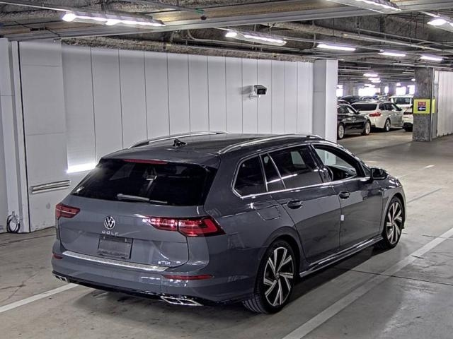 VOLKSWAGEN GOLF VARIANT 2022