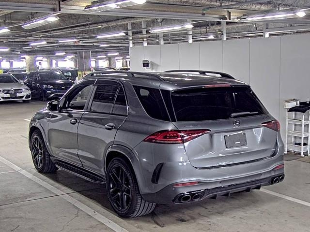 MERCEDES BENZ AMG 2021