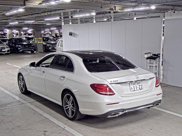 MERCEDES BENZ E CLASS 2019