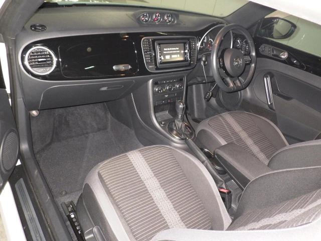 VOLKSWAGEN THE BEETLE 2013