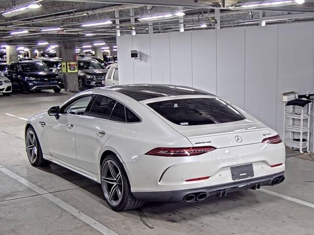 MERCEDES BENZ AMG 2020