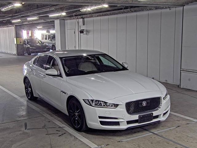 JAGUAR XE 2016