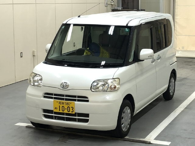 DAIHATSU TANTO 2009