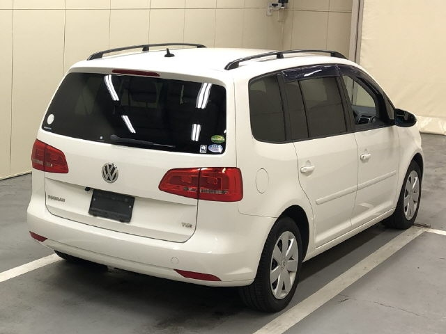 VOLKSWAGEN GOLF TOURAN 2013