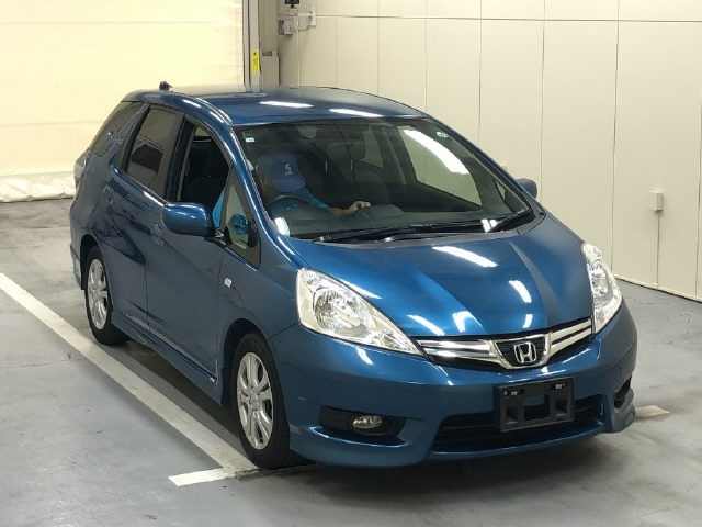 HONDA FIT SHUTTLE 2012