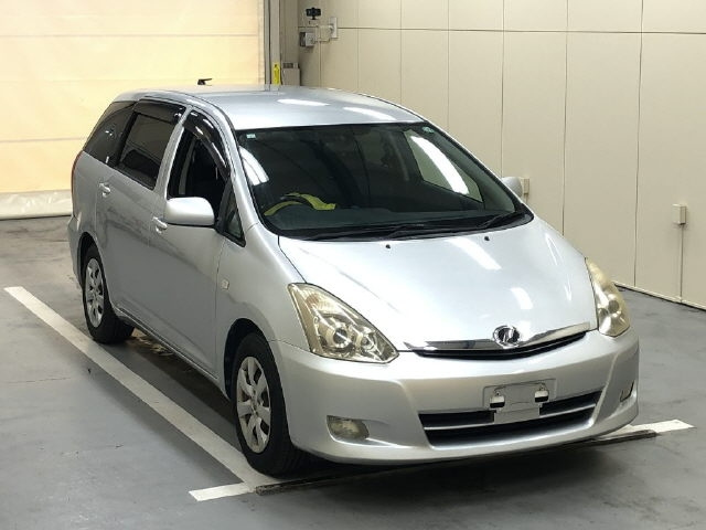 TOYOTA WISH 2009