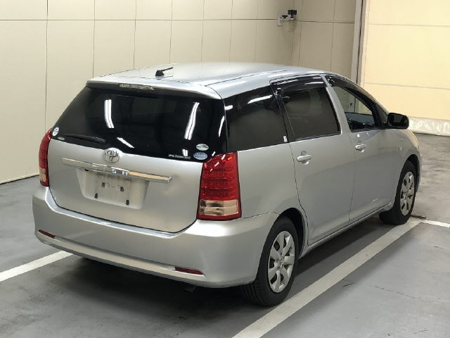 TOYOTA WISH 2009