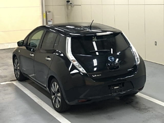 NISSAN LEAF 2016