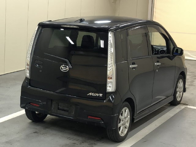 DAIHATSU MOVE 2013