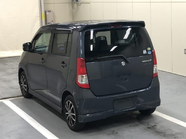 SUZUKI WAGON R 2011