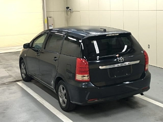 TOYOTA WISH 2008