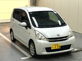 DAIHATSU MOVE 2011