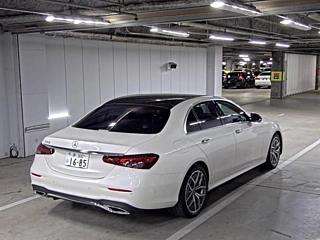 MERCEDES BENZ E CLASS 2024