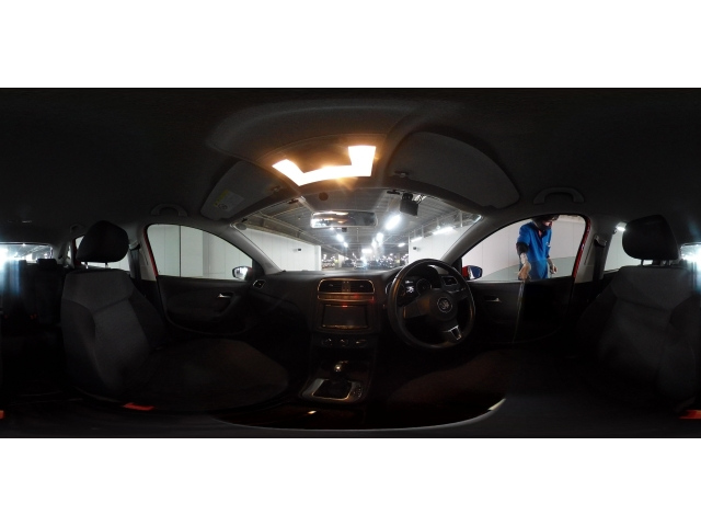 VOLKSWAGEN POLO 2013