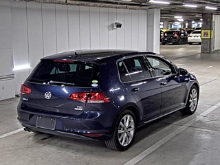 VOLKSWAGEN GOLF 2016