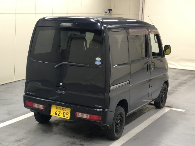 MITSUBISHI MINICAB VAN 2012