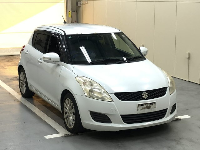 SUZUKI SWIFT 2011
