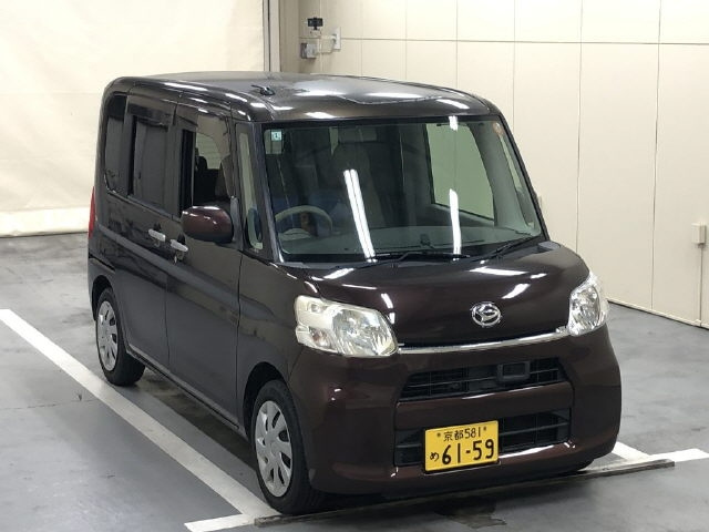 DAIHATSU TANTO 2013