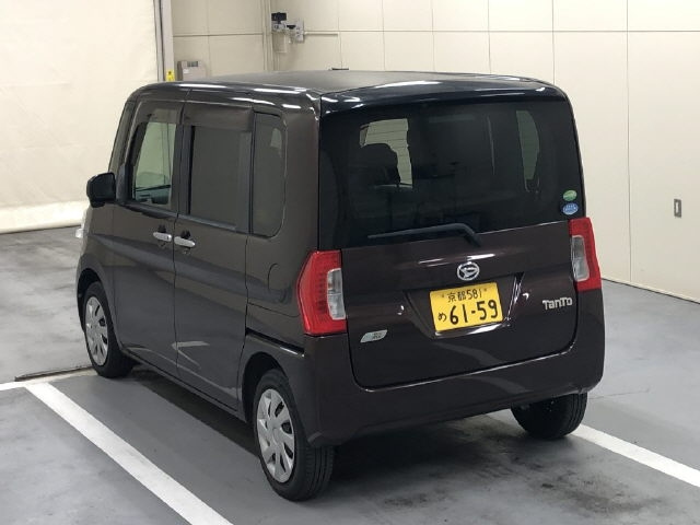 DAIHATSU TANTO 2013