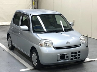 DAIHATSU ESSE 2010