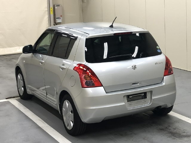 SUZUKI SWIFT 2009