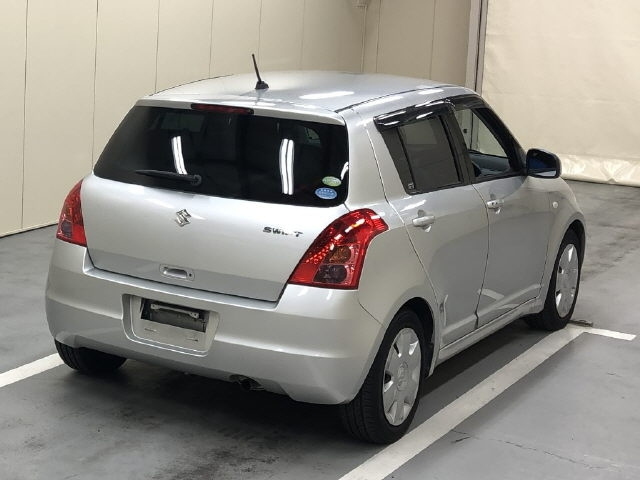 SUZUKI SWIFT 2009