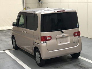 DAIHATSU TANTO 2008