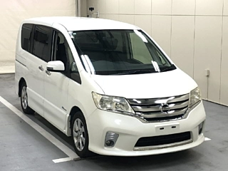 NISSAN SERENA 2013