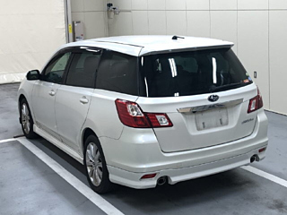 SUBARU EXIGA 2011