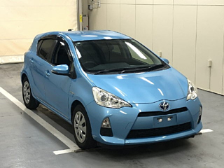 TOYOTA AQUA 2014