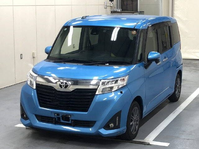 TOYOTA ROOMY 2018